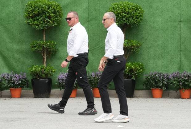 FORMULA 1 SINGAPORE AIRLINES SINGAPORE GRAND PRIX 2025 03.10.2025, Marina Bay Street Circuit, Singapore, FORMULA 1 SINGAPORE AIRLINES SINGAPORE GRAND PRIX 2025 , im Bild Formel 1 Chef Stefano Domenicali