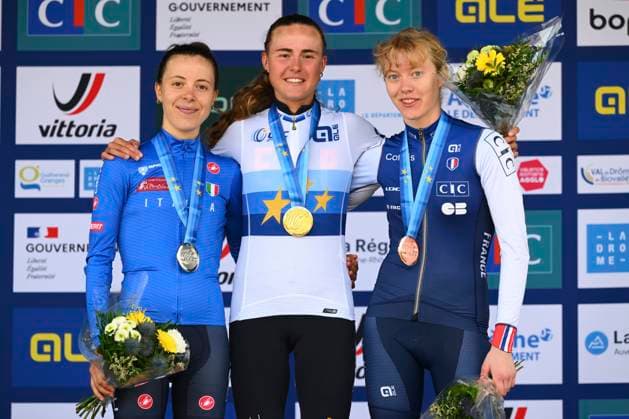 UEC 2025 Road European Championship, EM, Europameisterschaft Drome-Ardeche 03 10 2025 GUILHERAND-GRANGES, FRANCE - OCTOBER 03 : Ciabocco Eleonora (Italy), Blasi Cairol Paula (Spain) and Bego Julie (France) pictured during the podium ceremony of the Women U23 cycling road race of the 2025 UEC Road European Championship Drome-Ardeche 10th edition an UCI Continental Championships cycling race of 85.7 km with start in Guilherand-Granges and finish in Guilherand-Granges on October 3, 2025 in Guilherand-Granges, France, 03 10 2025 Guilherand-Granges France  Copyright: xVincentxKalutx