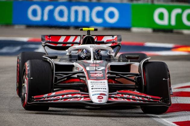 Formel 1 GP Singapur. Freitag, 03.10.2025 Oliver Bearman 87, MoneyGram Haas F1 Team; Formel 1 GP Singapur. Freitag, 03.10.2025 Copyright: xBEAUTIFULxSPORTS Erlhofx