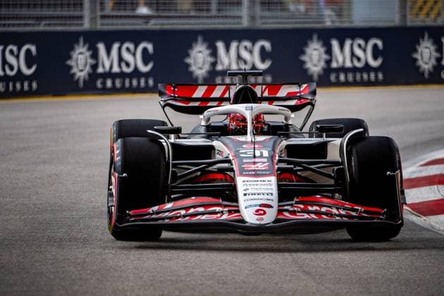 Formel 1 GP Singapur. Freitag, 03.10.2025 Esteban Ocon 31, MoneyGram Haas F1 Team; Formel 1 GP Singapur. Freitag, 03.10.2025 Copyright: xBEAUTIFULxSPORTS Erlhofx