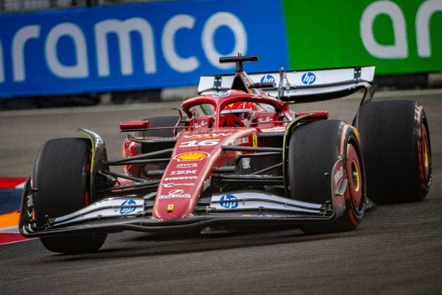 Formel 1 GP Singapur. Freitag, 03.10.2025 Charles Leclerc 16, Scuderia Ferrari; Formel 1 GP Singapur. Freitag, 03.10.2025 Copyright: xBEAUTIFULxSPORTS Erlhofx