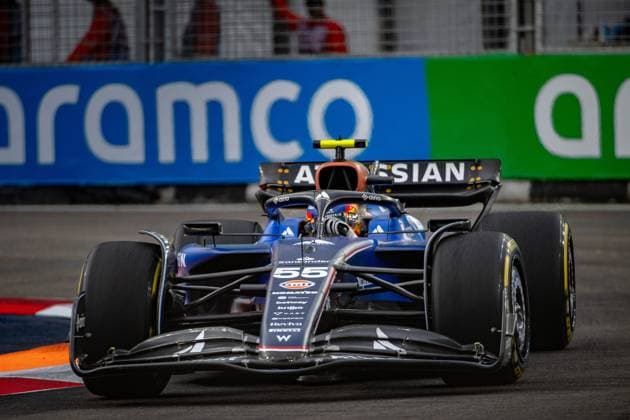 Formel 1 GP Singapur. Freitag, 03.10.2025 Carlos Sainz 55, Williams Racing; Formel 1 GP Singapur. Freitag, 03.10.2025 Copyright: xBEAUTIFULxSPORTS Erlhofx