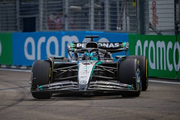 Formel 1 GP Singapur. Freitag, 03.10.2025 George Russell 63, Mercedes-AMG Petronas F1 Team; Formel 1 GP Singapur. Freitag, 03.10.2025 Copyright: xBEAUTIFULxSPORTS Erlhofx