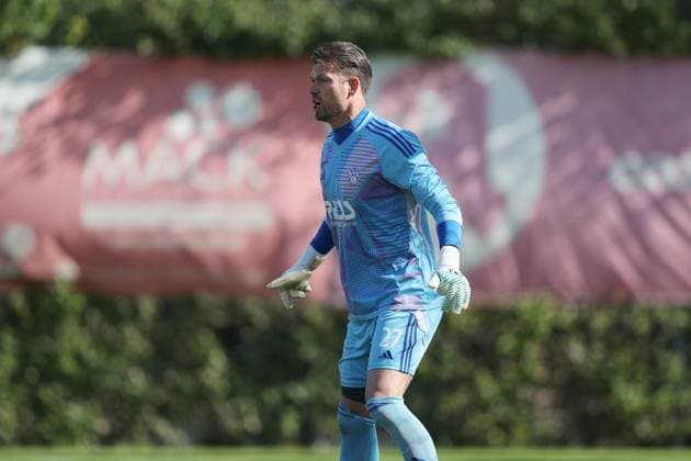 03.10.2025, xjcx, Herren, Fussball, Saison 2025 2026, Regionalliga Bayern, 12. Spieltag: TSV Aubstadt - SV Viktoria Aschaffenburg Torwart Max Grün ( 27, SV Viktoria Aschaffenburg) Sulzfeld Schulstadion Aubstadt Bayern Deutschland