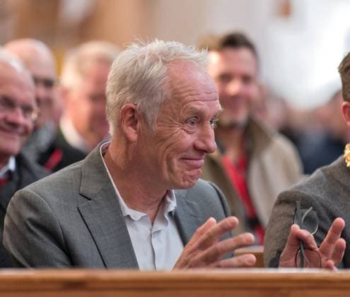 Verleihung des Memminger Freiheitspreises 1525 an den früheren SC Freiburg Trainer Christian Streich in der evangelischen Kirche St. Martin. lachender und schmunzelnder Christian Streich Foto:Eibner Pressefoto Eky Eibner Verleihung des Memminger Freiheitspreises 1525 an den früheren SC Freiburg Trainer Christian Streich Memmingen Copyright: xEibner-Pressefotox EP_EER