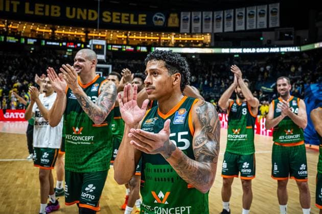 Basketball Berlin 03.10.2025 Saison 2025 2026 EasyCredit BBL 1. Bundesliga Hauptrunde Alba Berlin - VET-CONCEPT Gladiators Trier Eli Brooks (Trier, No.55)