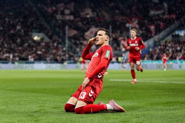 1. Fußball Bundesliga: TSG 1899 Hoffenheim - 1. FC Köln; 03.10.2025 Jubel zum 0:1 durch Said El Mala (1. FC Köln, 13), Tor, Torjubel 1. Fußball Bundesliga, TSG 1899 Hoffenheim - 1. FC Köln, Sinsheim, PREZERO Arena am 03.10.2025 DFL REGULATIONS PROHIBIT ANY USE OF PHOTOGRAPHS AS IMAGE SEQUENCES AND OR QUASI-VIDEO. Copyright: xBEAUTIFULxSPORTS Wunderlx