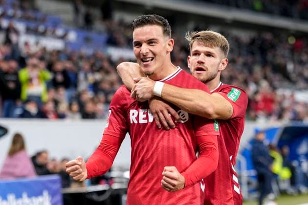 v.li.: Torschütze Said El Mala (Köln, 13), Jan Uwe Thielmann (Köln, 29), Spieler vom 1. FC Köln, jubeln über das Tor zum 0:1, Jubel, Torjubel, Torerfolg, celebrate the goal, goal, celebration, jubelt ueber das Tor, Freuen, Freude, freut sich, optimistisch, positiv, Spielszene, Highlight, Action, Aktion, 03.10.2025, Sinsheim (Deutschland), Fussball, Bundesliga, TSG 1899 Hoffenheim - 1. FC Köln, DFB DFL REGULATIONS PROHIBIT ANY USE OF PHOTOGRAPHS AS IMAGE SEQUENCES AND OR QUASI-VIDEO.