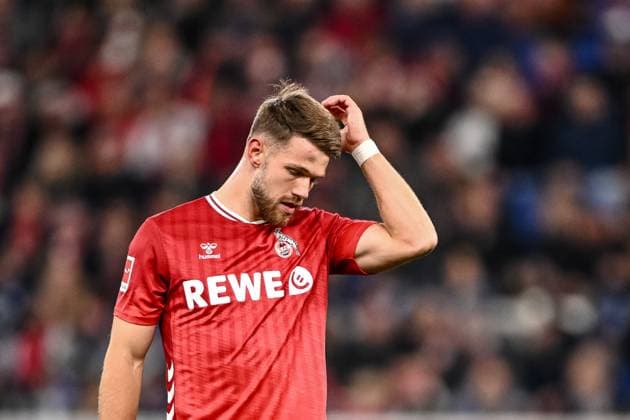 Jan Thielmann (1. FC Köln) gestikuliert, gestik enttaeusscht waehrend des spiels der Bundesliga zwischen TSG Hoffenheim und 1. FC Köln, PreZero Arena am 03. October 2025 in Sinsheim, Deutschland. (Foto von Harry Langer DeFodi Images) +++ Jan Thielmann (1. FC Köln) gestures looks dejected during the Bundesliga match between TSG Hoffenheim and 1. FC Köln at PreZero Arena on October 3, 2025 in Sinsheim, Germany. (Photo by Harry Langer DeFodi Images) DFL regulations prohibit any use of photographs as image sequences and or quasi-video. (Photo by Harry Langer DeFodi Images) DFL regulations prohibit any use of photographs as image sequences and or quasi-video. Jan Thielmann 1 FC Köln gestures, gestures dejected during the Bundesliga match between TSG Hoffenheim and 1 FC Köln, PreZero Arena on October 03 2025 in Sinsheim, Germany Photo by Harry Langer DeFodi Images Jan Thielmann 1 FC Köln gestures looks dejected during the Bundesliga match between TSG Hoffenheim and 1 FC Köln at PreZero Arena on October 3, 2025 in Sinsheim, Germany Photo by Harry Langer DeFodi Images DFL regulations prohibit any use of photographs as image sequences and or quasi video Photo by Harry Langer DeFodi Images DFL regulations prohibit any use of photographs as image sequences and or quasi video