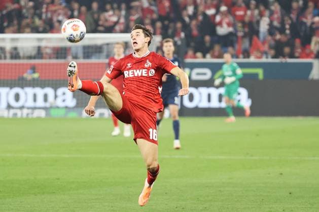 03.10.2025, xtvx, Fussball 1.Bundesliga, TSG 1899 Hoffenheim - 1.FC Köln v.l. Jakub Kaminski (1. FC Koeln) Portrait (DFL DFB REGULATIONS PROHIBIT ANY USE OF PHOTOGRAPHS as IMAGE SEQUENCES and or QUASI-VIDEO) Sinsheim