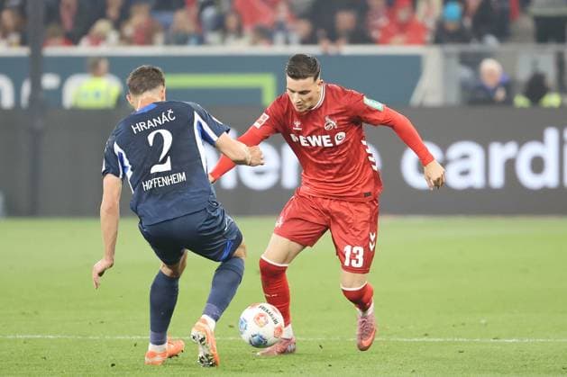 03.10.2025, xtvx, Fussball 1.Bundesliga, TSG 1899 Hoffenheim - 1.FC Köln v.l. Zweikampf, Duell, duel, tackle, compete Robin Hranac (TSG 1899 Hoffenheim) Said El Mala (1. FC Koeln) (DFL DFB REGULATIONS PROHIBIT ANY USE OF PHOTOGRAPHS as IMAGE SEQUENCES and or QUASI-VIDEO) Sinsheim