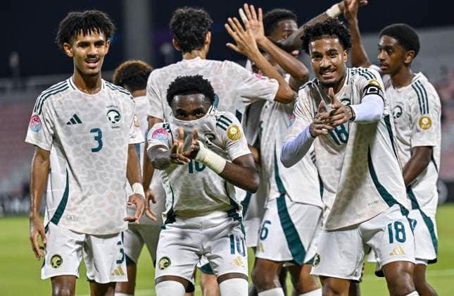 UNITED ARAB EMIRATES V SAUDI ARABIA ,FINAL U-17 GULF CUP QATAR 2025 Abdulrahman Sufyani (2-L) of Saudi Arabia celebrates with teammates after scoring the goal during the Arab Gulf Cup Football Federation (AGCFF) U-17 Gulf Cup Qatar 2025 final football match between United Arab Emirates and Saudi Arabia at Grand Hamad Stadium in Doha, Qatar, on October 3, 2025. DOHA Qatar Copyright: xNOUSHADx