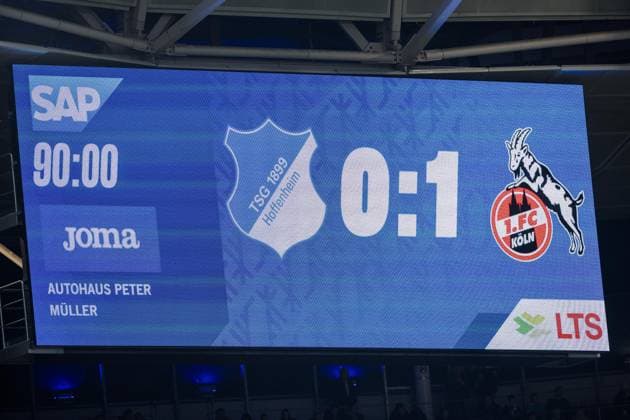 1. Fußball Bundesliga: TSG 1899 Hoffenheim - 1. FC Köln; 03.10.2025 Ende in Sinsheim 0:1 1. Fußball Bundesliga, TSG 1899 Hoffenheim - 1. FC Köln, Sinsheim, PREZERO Arena am 03.10.2025 DFL REGULATIONS PROHIBIT ANY USE OF PHOTOGRAPHS AS IMAGE SEQUENCES AND OR QUASI-VIDEO. Copyright: xBEAUTIFULxSPORTS Wunderlx