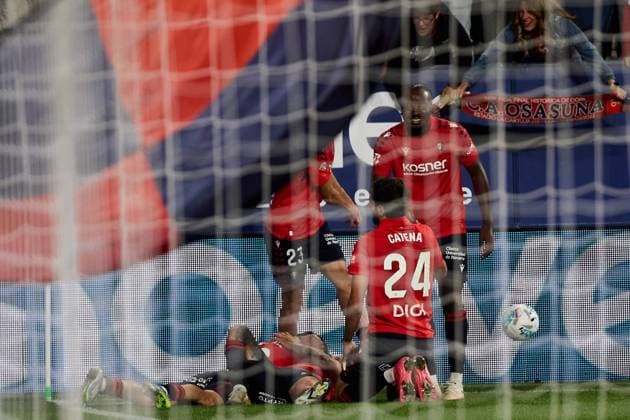Pamplona, Spain. 3rd Oct 2025. Sports. Football Soccer.CA Osasuna players celebrate a goal of Alejandro Catena (2-1) during the football match of La Liga EA Sports between CA Osasuna and Getafe CF played at El Sadar stadium in Pamplona (Spain) on October 3, 2025. Credit: Inigo Alzugaray Cordon Press  Liga 2025-2026