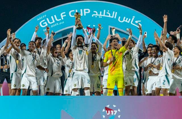 UNITED ARAB EMIRATES V SAUDI ARABIA ,FINAL U-17 GULF CUP QATAR 2025 Players of Saudi Arabia celebrate with trophy after winning the Arab Gulf Cup Football Federation (AGCFF) U-17 Gulf Cup Qatar 2025 final football match between United Arab Emirates and Saudi Arabia at Grand Hamad Stadium in Doha, Qatar, on October 3, 2025. DOHA Qatar Copyright: xNOUSHADx