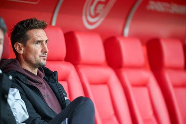 2. Bundesliga - Fortuna Düsseldorf - 1. FC Nürnberg am 03.10.2025 in der MERKUR SPIEL-ARENA in Düsseldorf Trainer Miroslav Klose (Nuernberg)