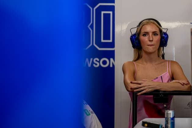MARINA BAY, SINGAPORE: Hannah St. John, Liam Lawsons Girlfriend, at the 2025 Formula 1 Singapore Grand Prix at the Marina Bay Street Circuit in Marina Bay, Singapore.