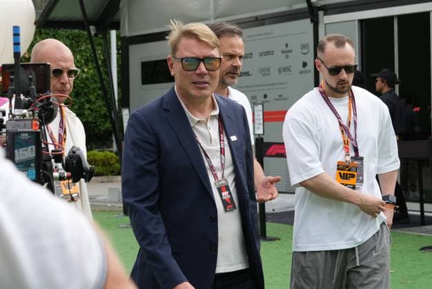 FORMULA 1 SINGAPORE AIRLINES SINGAPORE GRAND PRIX 2025 04.10.2025, Marina Bay Street Circuit, Singapore, FORMULA 1 SINGAPORE AIRLINES SINGAPORE GRAND PRIX 2025 , im Bild Der ehemalige Formel 1 Fahrer und Weltmeister Mika Häkkinen