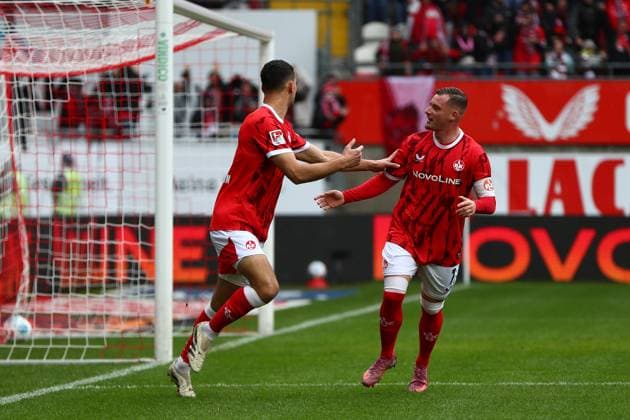 04.10.2025, xmohx, Fussball 2.Bundesliga, 1.FC Kaiserslautern - VfL Bochum v.l. Torjubel nach dem Tor zum celebrating the goal celebrate 1:0 durch Ivan Prtajin (1. FC Kaiserslautern) mit Marlon Ritter (1. FC Kaiserslautern) (DFL DFB REGULATIONS PROHIBIT ANY USE OF PHOTOGRAPHS as IMAGE SEQUENCES and or QUASI-VIDEO) Kaiserslautern