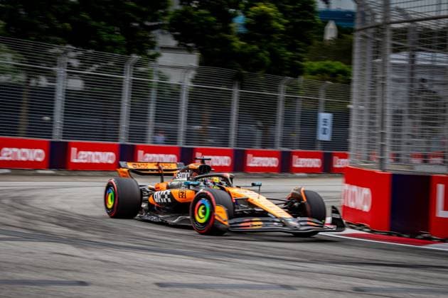 Formel 1 GP Singapur. Samstag, 04.10.2025 Oscar Piastri 81, McLaren Formula 1 Team; Formel 1 GP Singapur. Samstag, 04.10.2025 Copyright: xBEAUTIFULxSPORTS Erlhofx