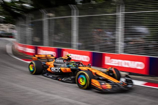 Formel 1 GP Singapur. Samstag, 04.10.2025 Lando Norris 4, McLaren Formula 1 Team; Formel 1 GP Singapur. Samstag, 04.10.2025 Copyright: xBEAUTIFULxSPORTS Erlhofx