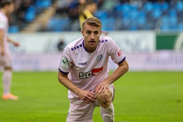 Fridolin Wagner (VfL Osnabr?ck, 26) beim SV Waldhof Mannheim - VfL Osnabrueck am 04.10.25 in Carl Benz Stadion, Mannheim xamx Foto: Alfio Marino