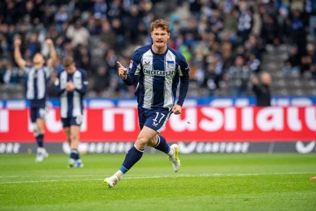 Fussball, Herren, Saison 2025 2026, 2. Bundesliga (8. Spieltag), Hertha BSC - SC Preußen Münster, Sebastian Grönning (Hertha BSC), Jubel nach Tor zum 2:0, 04.10. 2025, Copyright: xSebastianxRäppold MatthiasxKochx