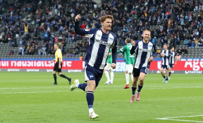 Sebastian Grönning jubelt nach 1:0 Freude Emotion Jubel Fußball Fussball DFL 2.Bundesliga Herren 8. Spieltag Saison 2025 2026 04.10.2025 Hertha BSC Berlin vs. Preußen Münster DFL regulations prohibit any use of photographs as image sequences and or quasi-video