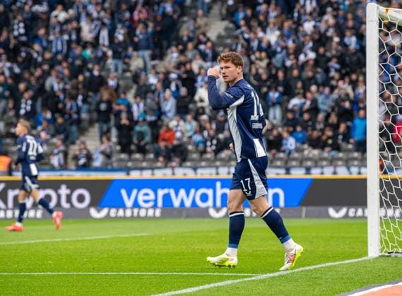 Fussball, Herren, Saison 2025 2026, 2. Bundesliga (8. Spieltag), Hertha BSC - SC Preußen Münster, Sebastian Grönning (Hertha BSC), Jubel nach Tor zum 2:0, 04.10. 2025, Copyright: xSebastianxRäppold MatthiasxKochx