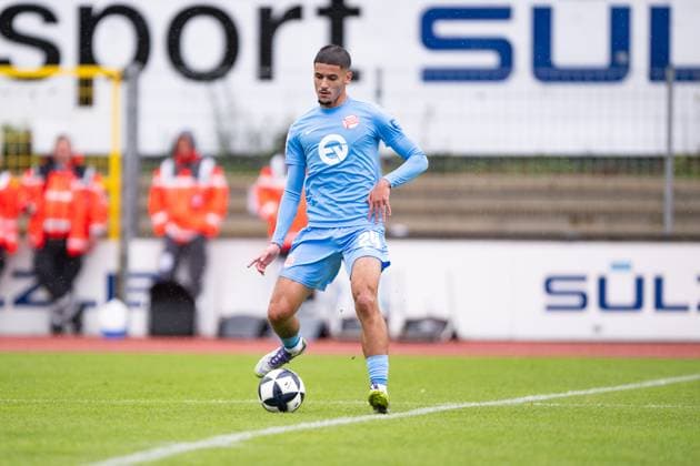 Ouassim Karada, (Kickers Offenbach 24), TSG Balingen vs. Kickers Offenbach, Fussball, Regionalliga Suedwest, 11. Spieltag, Saison 2025 2026, 04.10.2025, Eibner-Pressefoto Andreas Ulmer TSG Balingen vs. Kickers Offenbach, Fussball, Regionalliga Suedwest, 11. Spieltag, Saison 2025 2026, 04.10.2025, Balingen Copyright: xEibner-Pressefoto AndreasxUlmerx EP_AUR