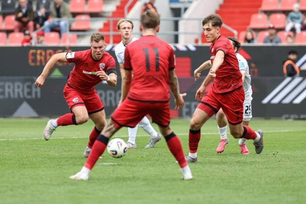 3. Liga; FC Ingolstadt 04 - SSV Ulm; Simon Lorenz (32, FCI) Elias Decker (4, FCI) Frederik Christensen (11, FCI) 3. Liga - FC Ingolstadt 04 Saison 2025 2026 SSV Ulm