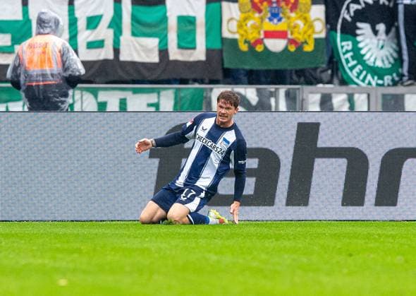 Fussball, Herren, Saison 2025 2026, 2. Bundesliga (8. Spieltag), Hertha BSC - SC Preußen Münster, Sebastian Grönning (Hertha BSC), Jubel nach Tor zum 1:0, 04.10. 2025, Copyright: xSebastianxRäppold MatthiasxKochx