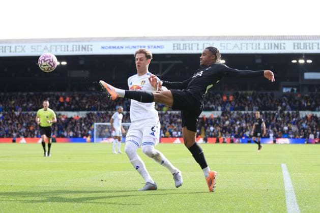 Football - Premier League - Leeds United v Tottenham Hotspur 4th October 2025 - Premier League - Leeds United v Tottenham Hotspur - Wilson Odobert of Tottenham Hotspur battles with Joe Rodon of Leeds United - Photo: Simon Stacpoole Offside. Leeds UK Copyright: xSimonxStacpoolexOffside
