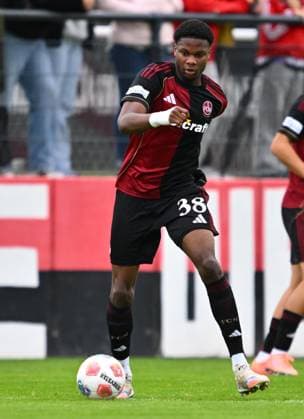 04.10.2025 - Fussball - Saison 2025 2026 - Regionalliga Bayern - 12. Spieltag: 1. FC Nürnberg FCN II ( Club ) - VfB Eichstätt - - xwoxzix - Winners Osawe (38, 1. FC Nürnberg FCN II )