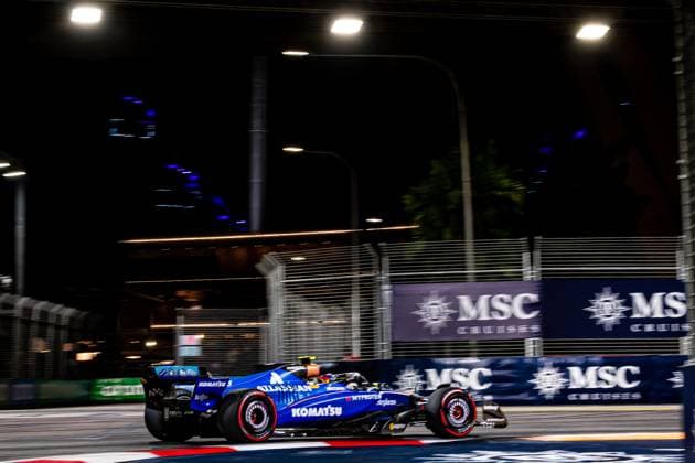 Formel 1 GP Singapur. Samstag, 04.10.2025 Carlos Sainz 55, Williams Racing; Formel 1 GP Singapur. Samstag, 04.10.2025 Copyright: xBEAUTIFULxSPORTS Erlhofx