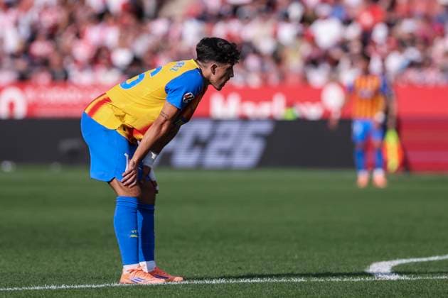 October 4, 2025, Girona, Girona, SPAIN: Diego Lopez of Valencia CF gestures during the Spanish league, La Liga EA Sports, football match played between Girona FC and Valencia CF at Montilivi stadium on October 04, 2025 in Girona, Spain. Girona SPAIN - ZUMAa181 20251004_zaa_a181_066 Copyright: xJavierxBorregox