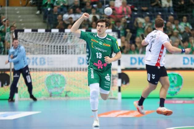 Handball DAIKIN HBL: SC DHfK Leipzig - SG Flensburg-Handewitt; 04.10.2025 Matej Klima (13, SC DHfK Leipzig) jubelt. Handball, DAIKIN HBL, 1. Bundesliga, Saison 2025 2026, 7. Spieltag: SC DHfK Leipzig vs. SG Flensburg-Handewitt am 04.10.2025 in der Quarterback Immobilien Arena Leipzig. Copyright: xBEAUTIFULxSPORTS JanxKaeferx