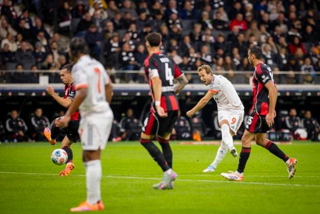 Frankfurt, Germany. 04th Oct 2025. Tor zum 0:2 durch Harry Kane (FCB) Eintracht Frankfurt - FC Bayern München 04.10.2025