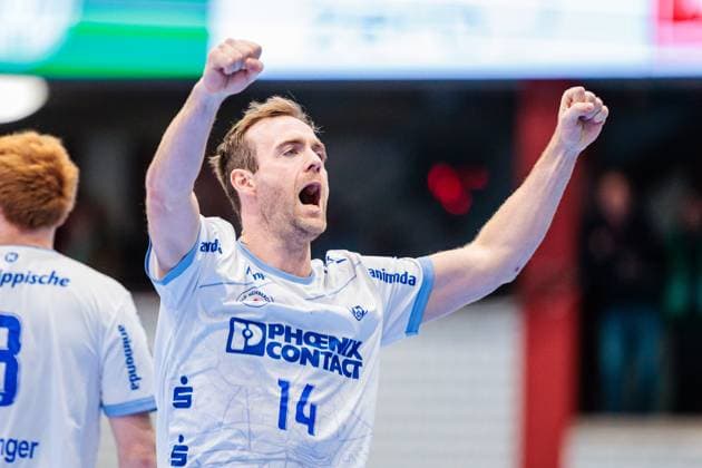 Bobby Schagen (TBV Lemgo Lippe, 14) jubelt nach Torerfolg Tor GER, GWD Minden vs. TBV Lemgo Lippe, Handball, 1. Bundesliga, 7. Spieltag, Spielzeit 2025 2026, 04.10.2025 GER, GWD Minden vs. TBV Lemgo Lippe, Handball, 1. Bundesliga, 7. Spieltag, Spielzeit 2025 2026, 04.10.2025 Luebbecke Copyright: xEibner-Pressefoto JanxRollingerx EP_JSK