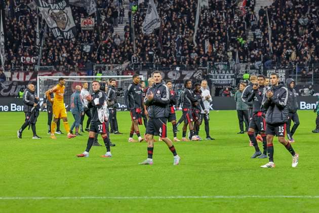 Eintracht Frankfurt nach dem Spiel , Deutschland, Fussball, 1. Bundesliga, 6.Spieltag, 2025 2026, Eintracht Frankfurt vs. FC Bayern München, 04.10.2025, Deutsche-Bank-Park, Frankfurt am Main, Deutschland Frankfurt am Main Deutsche-Bank-Park Hessen Deutschland Copyright: xGrantxHubbsx