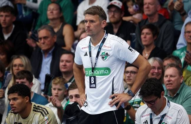 BAU 04.10.2025 Göppingen Handball Frisch Auf Göppingen vs. TSV Hannover-Burgdorf, Trainer Christian Prokop (Hannover)