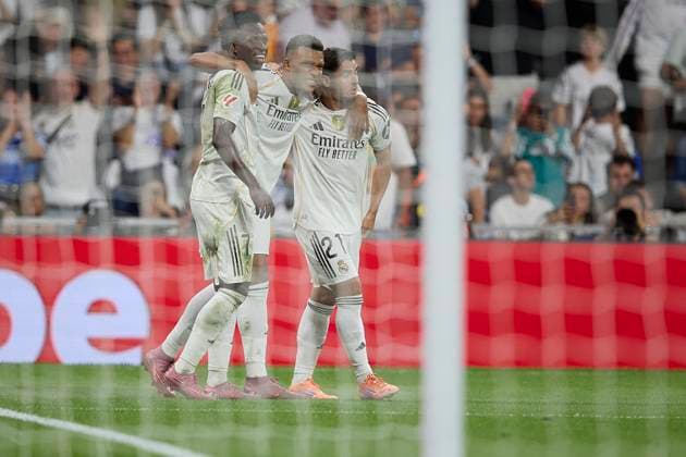 Kylian Mbappe (Real Madrid CF) celebrates after scoring his team?s third goal with team mates during the LaLiga EA Sports match between Real Madrid v Villarreal CF at Santiago BernabÃ u on October 4, 2025 in Madrid, Spain. (Photo by Manu Reino DeFodi Images) Kylian Mbappe Real Madrid CF celebrates after scoring his team?s third goal with team mates during the LaLiga EA Sports match between Real Madrid v Villarreal CF at Santiago BernabÃ u on October 4, 2025 in Madrid, Spain Photo by Manu Reino DeFodi Images
