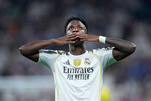 October 4, 2025, Madrid, Madrid, Spain: Vinicius Junior of Real Madrid CF celebrates a goal during the Spanish League, LaLiga EA Sports, football match played between Real Madrid and Villarreal CF at Santiago Bernabeu stadium on October 04, 2025, in Madrid, Spain. Madrid Spain - ZUMAa181 20251004_zaa_a181_321 Copyright: xOscarxJ.xBarrosox