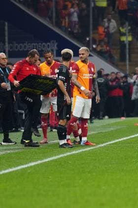 ISTANBUL, TURKEY - OCTOBER 4: Leroy Sane (10) and Mauro Icardi of Galatasaray SK during the Trendyol Turkish Super League match between Galatasaray SK and Besiktas JK at Rams Park Stadium on October 4, 2025 in Istanbul, Turkey. (Photo by Seskimphoto ) Galatasaray v Besiktas - Trendyol Turkish Super League 