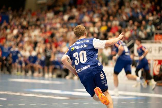 Sascha Pfattheicher (HBW Balingen Weilstetten, 30) HBW Balingen Weilstetten vs. HSG Nordhorn Lingen, Handball, 2. Bundesliga, 6. Spieltag, Saison 2025 2026, 04.10.2025 Eibner-Pressefoto Andreas Ulmer HBW Balingen Weilstetten vs. HSG Nordhorn Lingen, Handball, 2. Bundesliga, 6. Spieltag, Saison 2025 2026, 04.10.2025 Balingen Copyright: xEibner-Pressefoto AndreasxUlmerx EP_AUR