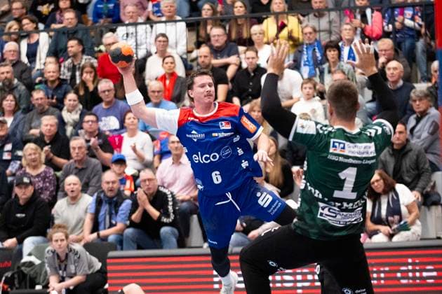 Mex Raguse (HBW Balingen Weilstetten, 06), HBW Balingen Weilstetten vs. HSG Nordhorn Lingen, Handball, 2. Bundesliga, 6. Spieltag, Saison 2025 2026, 04.10.2025 Eibner-Pressefoto Andreas Ulmer HBW Balingen Weilstetten vs. HSG Nordhorn Lingen, Handball, 2. Bundesliga, 6. Spieltag, Saison 2025 2026, 04.10.2025 Balingen Copyright: xEibner-Pressefoto AndreasxUlmerx EP_AUR