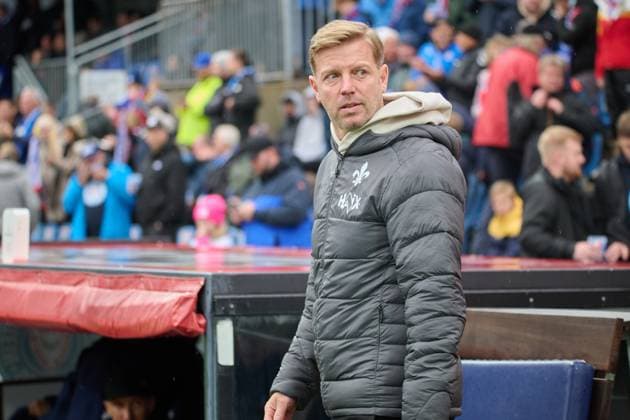 04.10.2025, Fußball, Herren, 2.BL (Bundesliga), Saison 2025 2026, Holstein Kiel - SV Darmstadt 98, 8. Spieltag Trainer Florian Kohfeldt (Darmstadt) Kiel, Holstein-Stadion Holstein-Stadion Schleswig-Holstein Deutschland