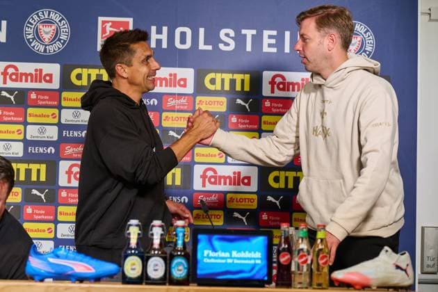 04.10.2025, Fußball, Herren, 2.BL (Bundesliga), Saison 2025 2026, Holstein Kiel - SV Darmstadt 98, 8. Spieltag Trainer Marcel Rapp (Kiel) und Florian Kohfeldt Kiel, Holstein-Stadion Holstein-Stadion Schleswig-Holstein Deutschland