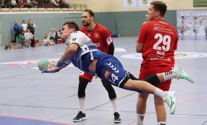 Kornwestheim , Handball 3. Liga Süd , Handball SV Salamander Kornwestheim vs. HG Oftersheim Schwetzingen , Max Keil ( Korn )