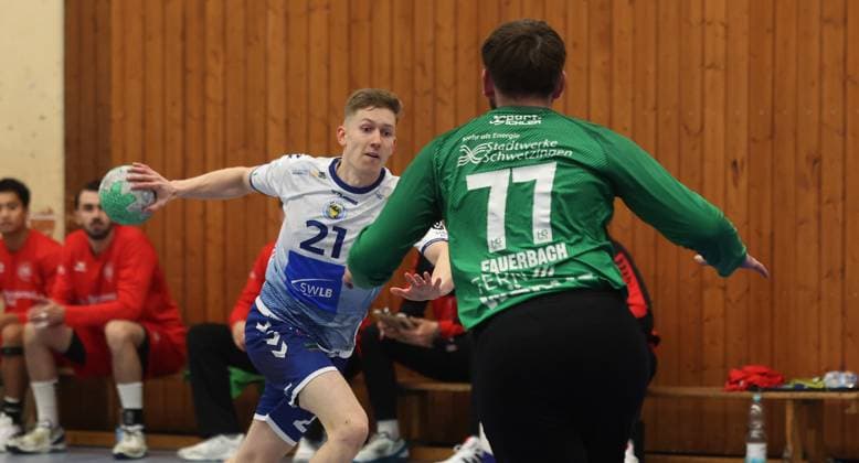 Kornwestheim , Handball 3. Liga Süd , Handball SV Salamander Kornwestheim vs. HG Oftersheim Schwetzingen , links: Marco Lantella ( Korn )